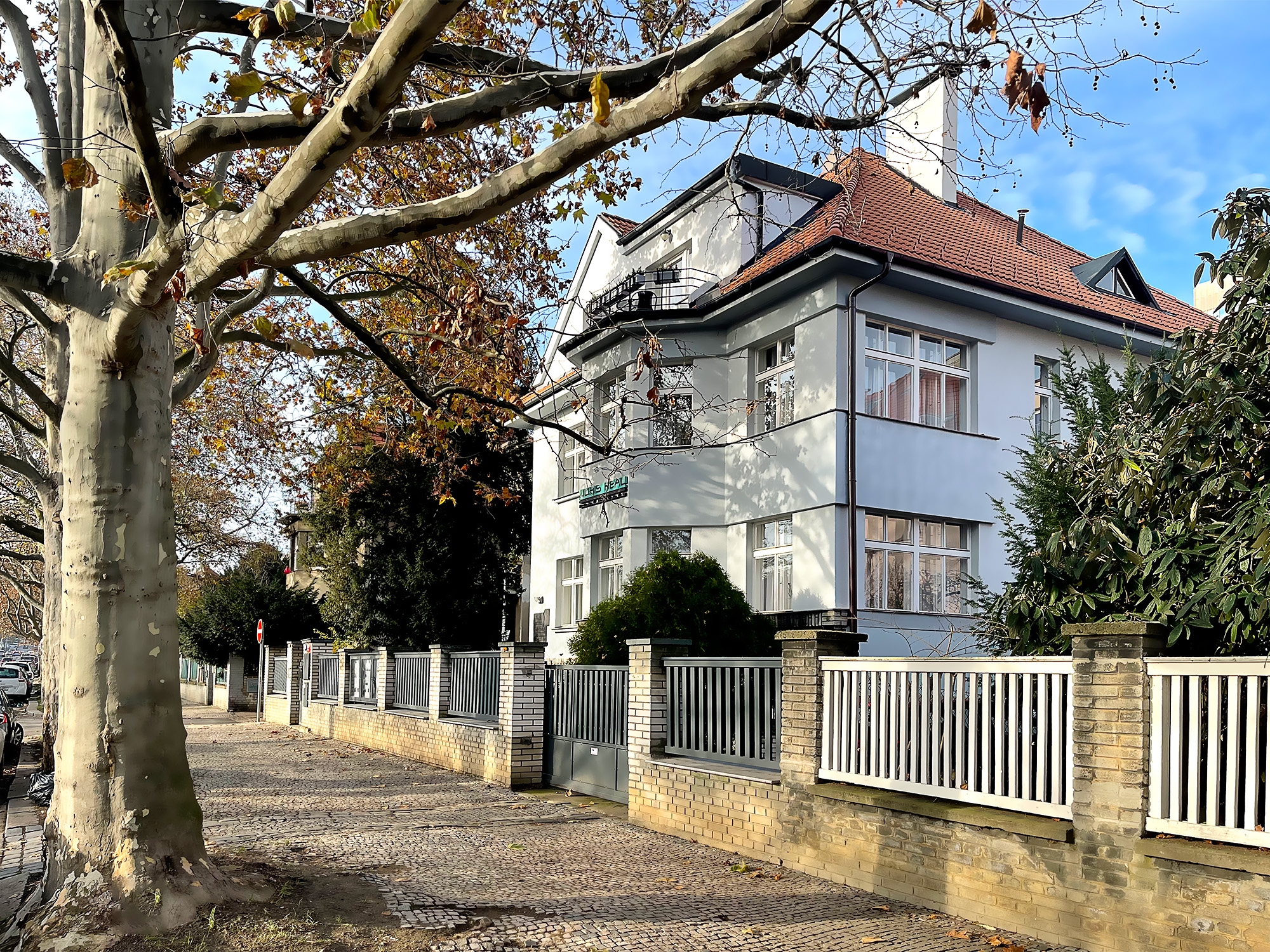 Vila Vinohrady - financování P2B platforem, RONDA INVEST