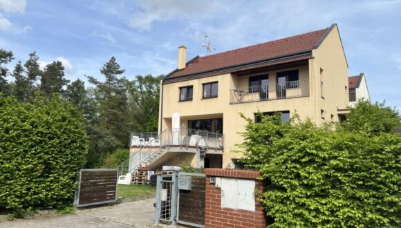 Family house - Velke Popovice (Praha - east)