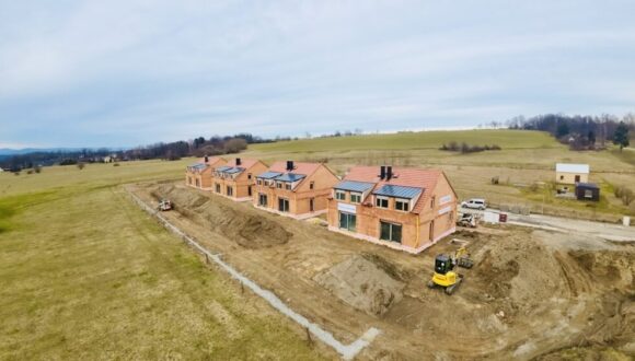 Lands and Family houses Nova Ves Ceske Budejovice