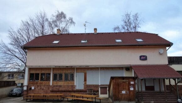 Mixed-Use Building - Stredokluky