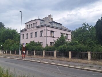 Vila Praha - Strašnice