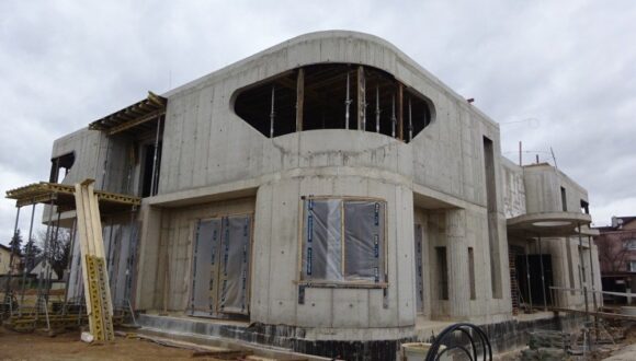 Residential building, building land